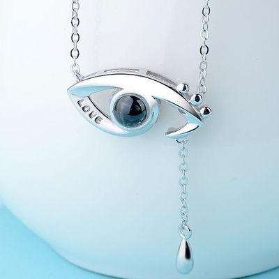 3,9 ODM da colar da projeção do grama 0.48X0.84in Angel Eyes Necklace Custom Light