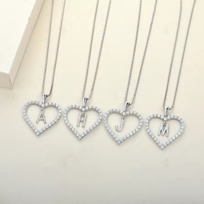 YASVITTI 925 jóias de prata esterlina colar em forma de coração com letra de encantos A-Z
