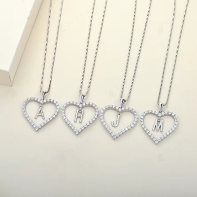 YASVITTI Colar de jóias finas 925 Sterling Silver Colar em forma de coração com letra A-Z Charms