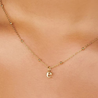 18k de ouro revestido 925 Sterling Silver Metal 26 letras iniciais do alfabeto Charm Collares