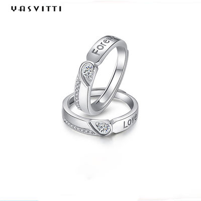 Aliança de casamento Hypoallergenic dos pares 1.9g de Diamond Ring 0.21cm do zircão