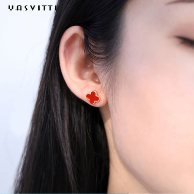 0.39in os brincos 18k do trevo de um preto de 2 gramas chapeou Sterling Silver Hypoallergenic Studs