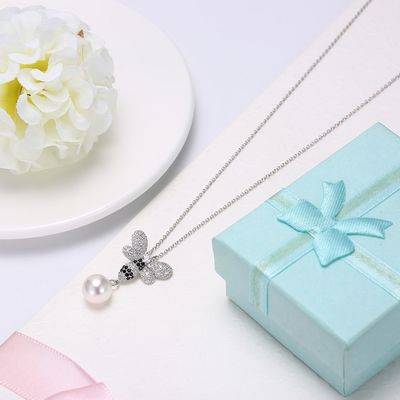 Pérola 3.93g Sterling Silver Jewelry Necklaces do cristal 0.27in da borboleta do ODM da forma